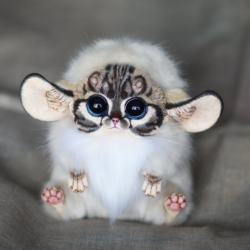 Inari Fox: Masquerade white